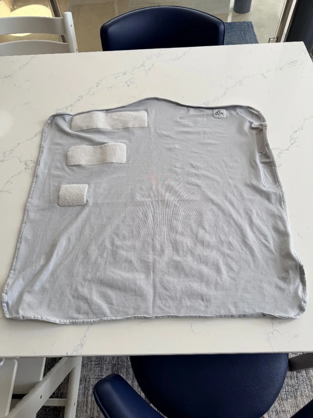 Ollie Swaddle, Light Gray